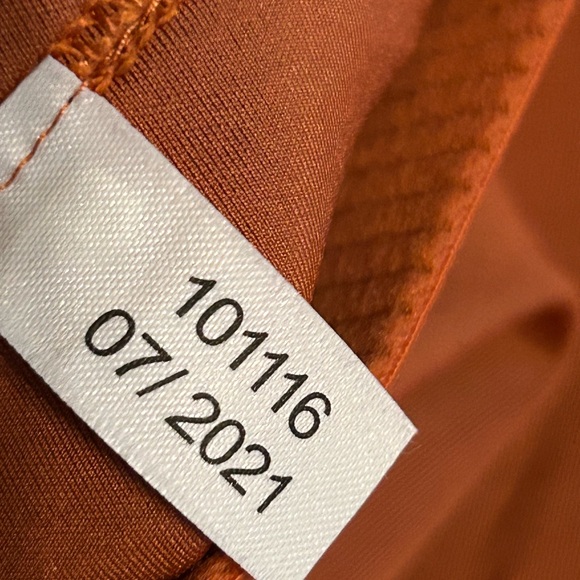 Outdoor Voices Leggings Womens Large Orange Performance Compression Training Gym - Picture 13 of 13